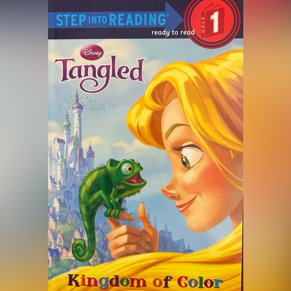 BUNDLE & SAVE 🎉 Disney Tangled Kingdom of Color Book Reader